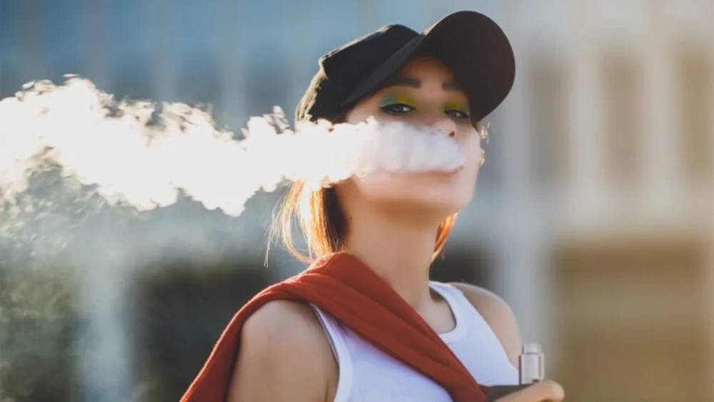 High-Tech Disposable Vapes: Screens, Airflow Modes & Smart Features