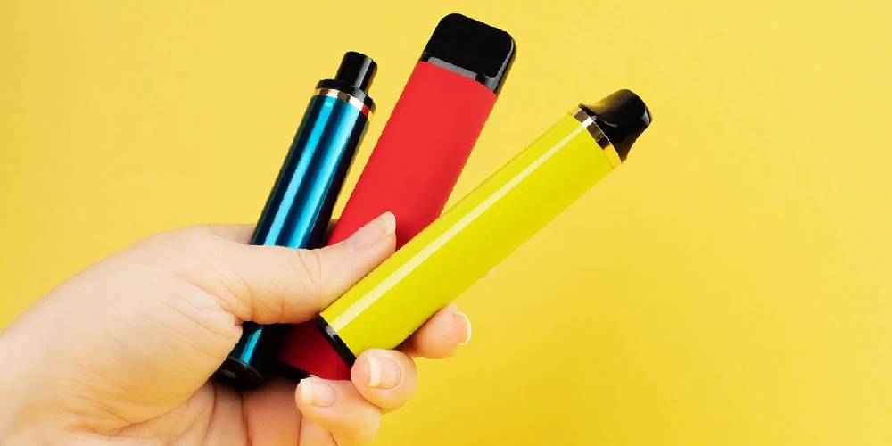Salt Nic in Disposable vs Refillable Pods: Pros, Cons & Cost Comparison